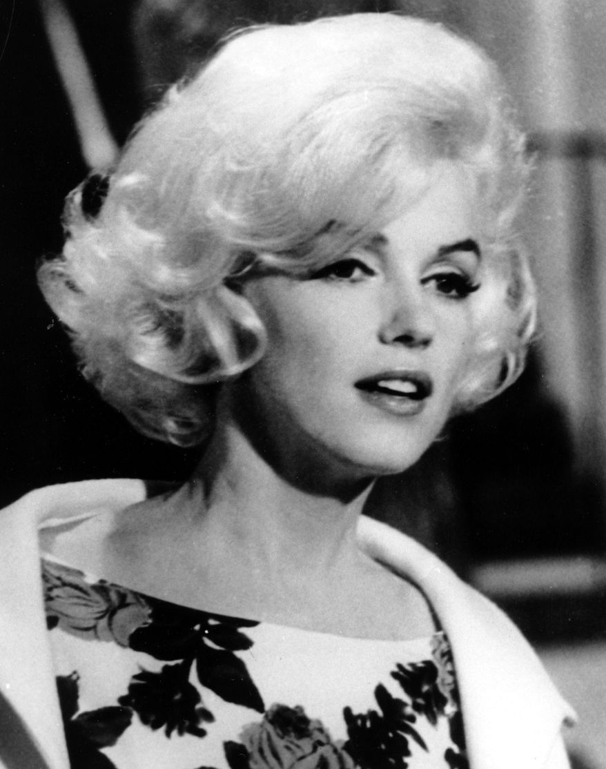 **FILE** Actress Marilyn Monroe is shown on the set of her last movie, "Something's Got To Give," in Los Angeles in this April 1962 file photo. (Associated Press)