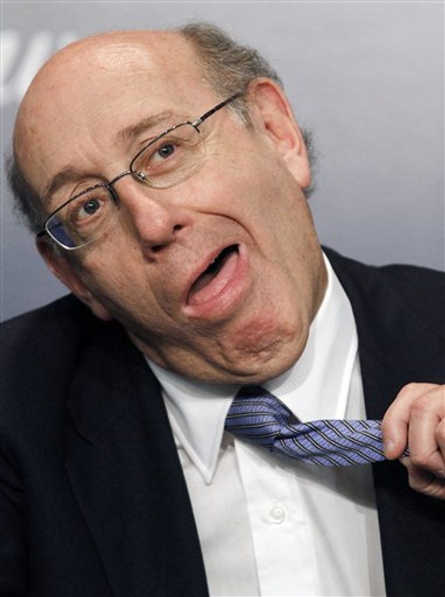 Kenneth Feinberg, administrator of the Gulf Coast Claims Facility, jokes with the audience at the Mississippi College Law Review Symposium in Jackson, Miss., Friday, Feb. 18, 2011. (AP Photo/Rogelio V. Solis)