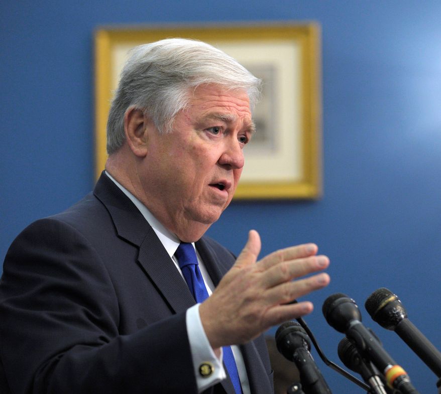 ** FILE ** Former Mississippi Gov. Haley Barbour (Associated Press)