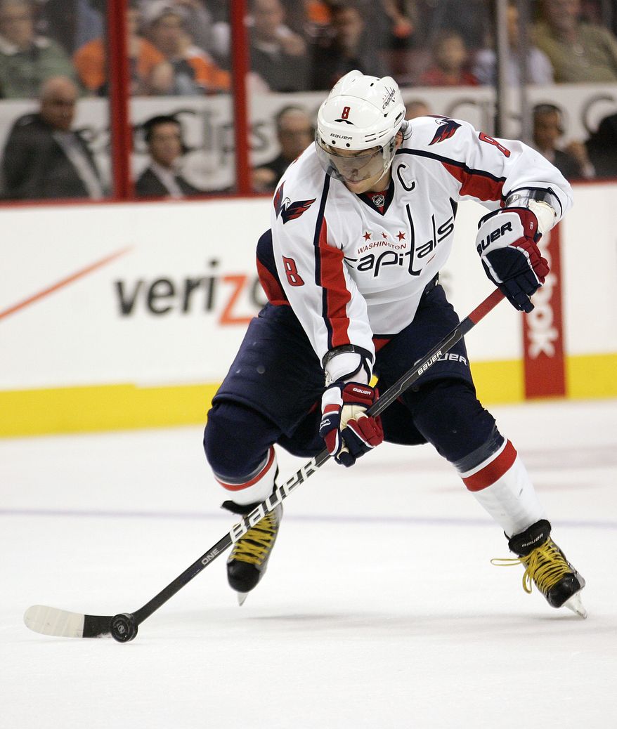 Washington Capitals' Alexander Ovechkin had two goals and was a plus-one against the Philadelphia Flyers on Thursday. (AP Photo/Tom Mihalek)