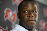 Buccaneers Falcons Fo_Live.jpg