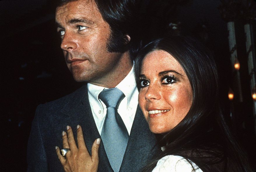Actress Natalie Wood appears with her husband, actor Robert Wagner, in 1980. (Associated Press)