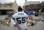 APTOPIX Obit Seau Foo_Live.jpg
