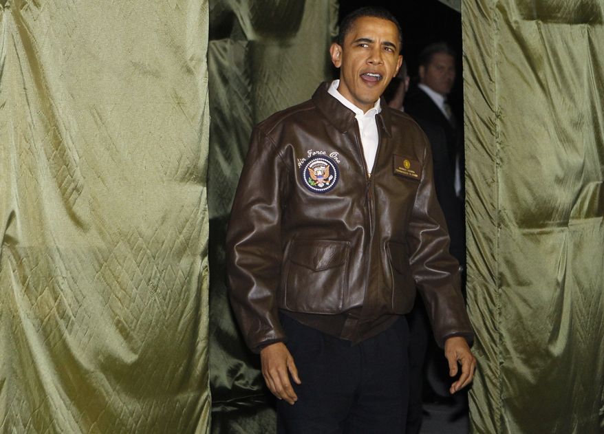 Neither President Obama or Mitt Romney have any military service, increasing the chance that there will be no veterans on a major-party presidential ticket for the first time since 1932. (Associated Press)