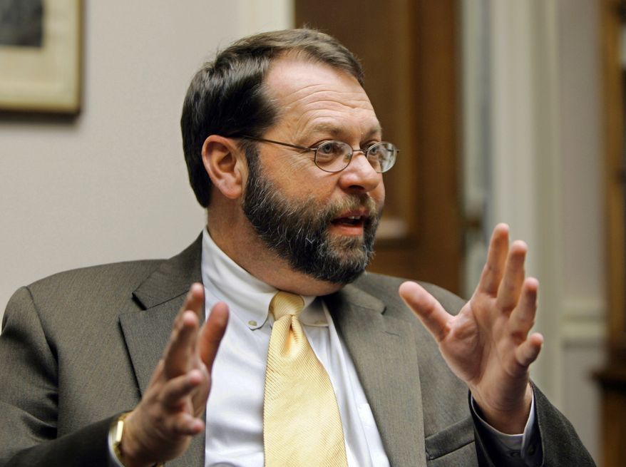 ** FILE ** Steven LaTourette (Associated Press)