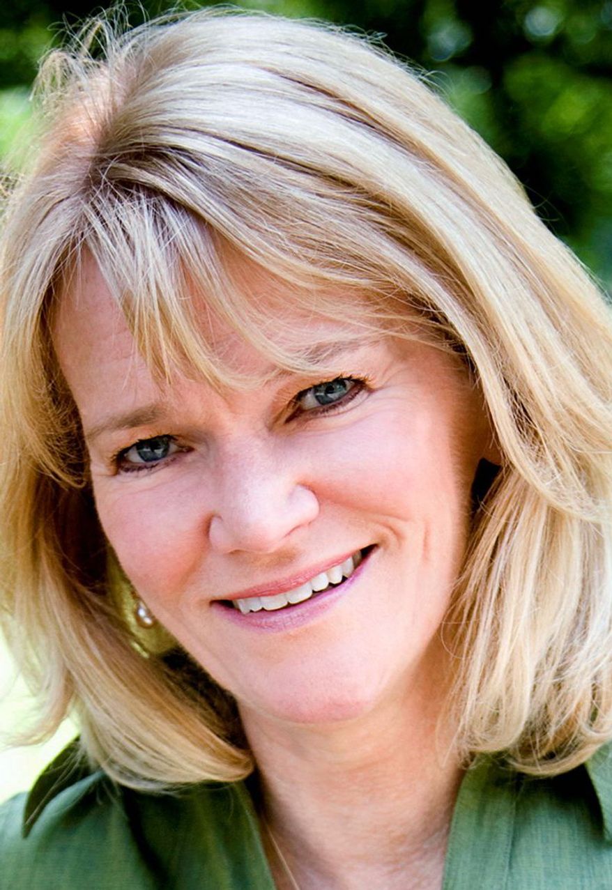 This undated handout photo provided by ABC News shows Martha Raddatz. She will moderate the Oct. 11 debate in Danville, Ky., between Vice President Joe Biden and Wisconsin Rep. Paul Ryan. (AP Photo/ABC News)