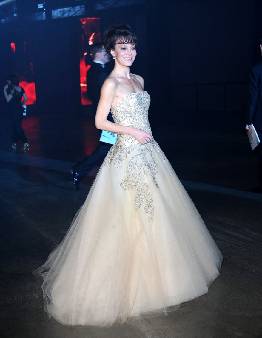 Helen McCrory poses at the "Skyfall" premiere after party at Tate Modern on Tuesday, Oct. 23, 2012 in London. (Photo by Stewart Wilson/Invision/AP)
