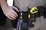 Taser.jpg