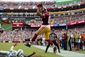 AP_879376158637.jpg