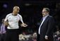 pacers_pistons_basketball_91399.jpg