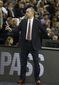 britain_basketball_pacers_nuggets_32450.jpg