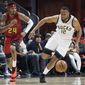 bucks_hawks_basketball_65103.jpg