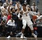 memphis_uconn_basketball_52265.jpg