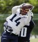 aptopix_titans_camp_football_27539.jpg