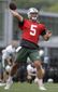 jets_camp_football_96329.jpg