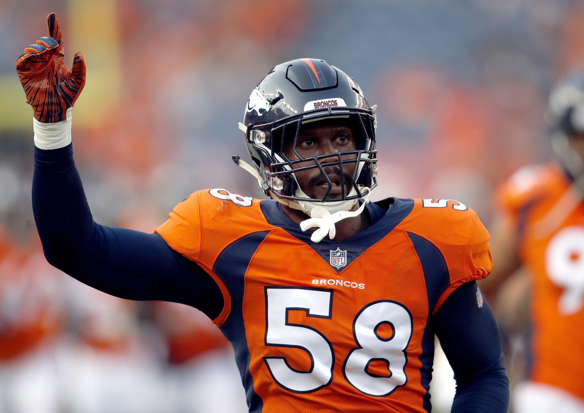 Improved pass rush will lead way for Broncos in 2018