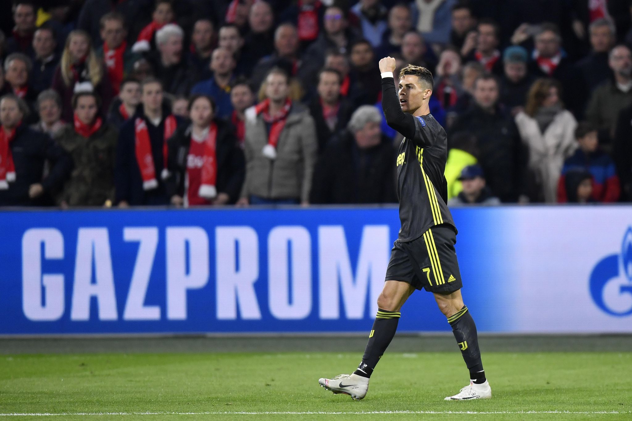 What to watch in the leading soccer leagues in Europe