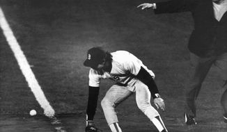 **FILE** Bill Buckner&#39;s error in Game 6 of the 1986 World Series turned the momentum in the Mets&#39; favor. (Associated Press)