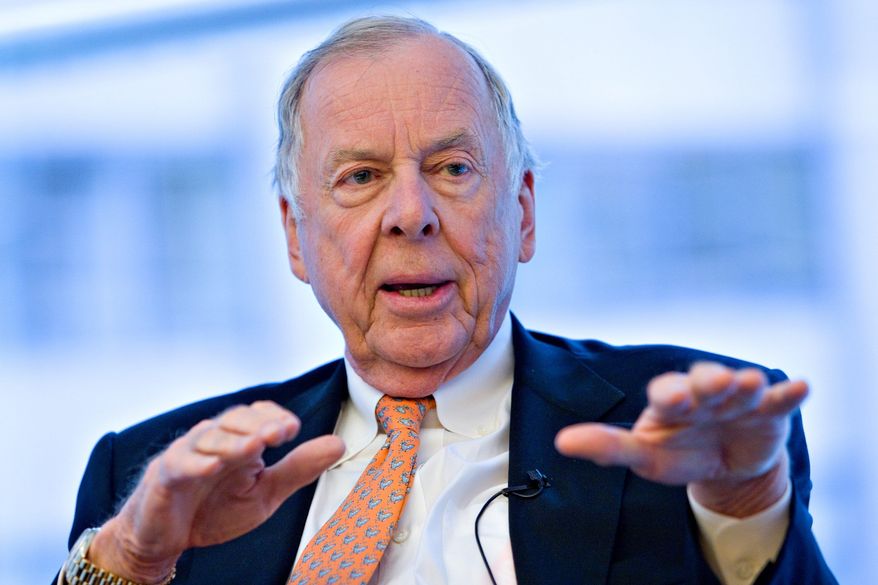 BLOOMBERG NEWS
T. Boone Pickens said Tuesday that he's looking for a home for 687 giant wind turbines because his plans for a giant wind farm in Texas was scrapped by multiple problems.