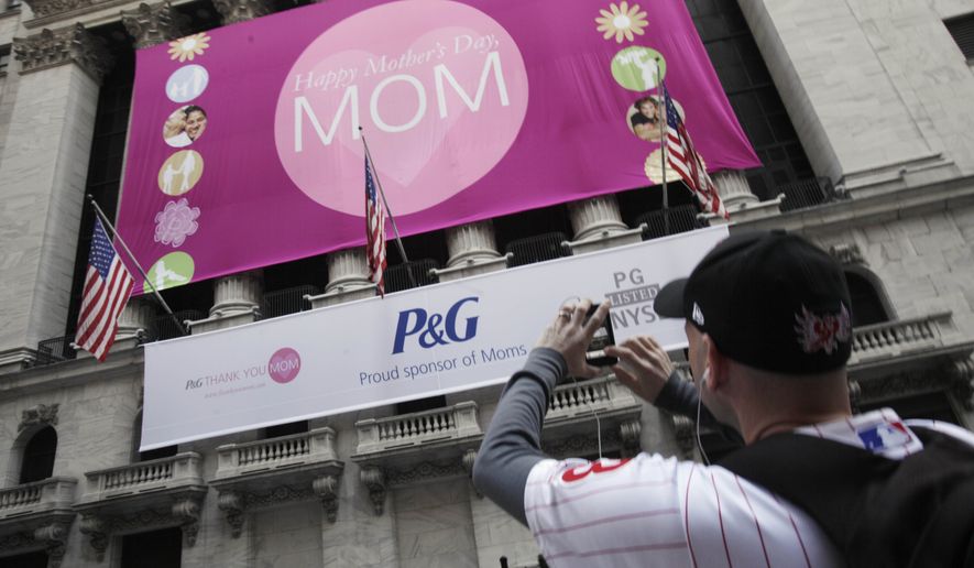 Dating a man who loves his mother is wonderful, unless he is a "mama's boy." (AP Photo/Richard Drew)