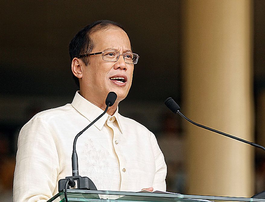 Benigno Aquino, Philippine president, delivers his inaugural speech at Quirino Grandstand in Manila, the Philippines, on Wednesday, June 30, 2010. Aquino, who rose from political outsider to Philippine president in less than a year, takes office today pledging to fight poverty, narrow the budget deficit and refrain from raising taxes in a nation trailing its neighbors in economic growth and international investment. Photographer: Edwin Tuyay/Bloomberg
