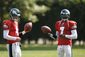 Eagles_Vick_Starts_Football.sff.jpg