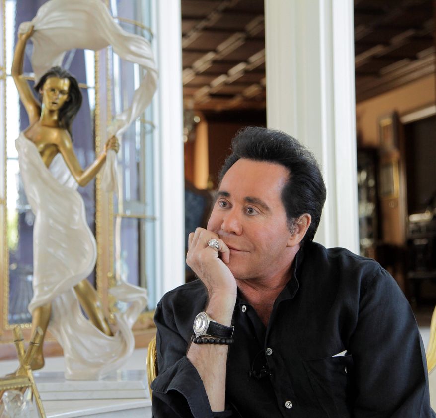 ASSOCIATED PRESS PHOTOGRAPHS
Entertainer Wayne Newton, an icon of Las Vegas, wants to create a museum representing his life at his home. His neighbors, however, are not enthusiastic about the prospect of tour buses, more traffic and gift shops invading their affluent neighborhood just six miles from the Las Vegas Strip.