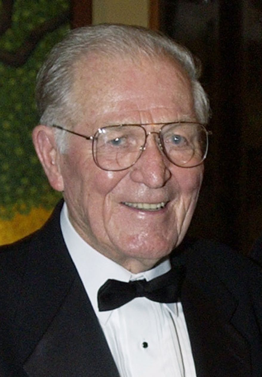 Maj. Richard "Dick" Winters was described by comrades as a man of outstanding leadership. His World War II exploits were chronicled in the book and television miniseries "Band of Brothers." (Associated Press)
