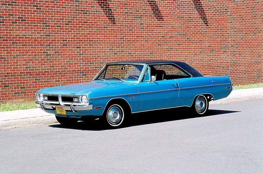 One of the key selling points when the Dodge Dart first hit the market was the fact that it was such a small car and easy to park.