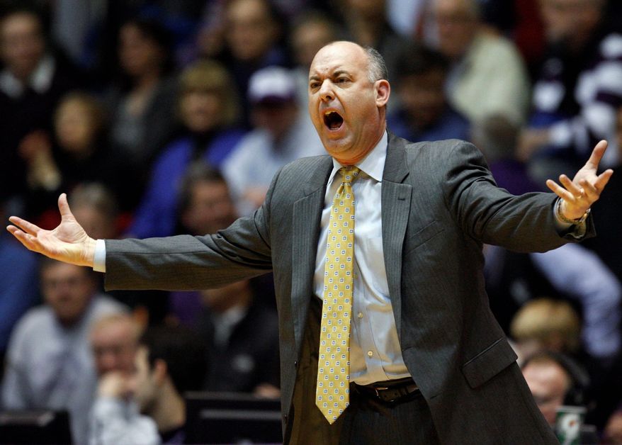 Navy went 3-26 under Ed DeChellis last season. (Associated Press)