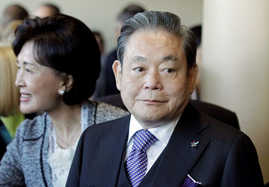 Among the South Korean executives who have be involved in corrupt business practices are Samsung Electronics Co. Chairman Lee Kun-hee, right. (Associated Press)