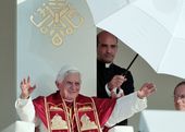 POPE_13