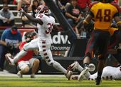 Temple Maryland Footb_Hasc.jpg