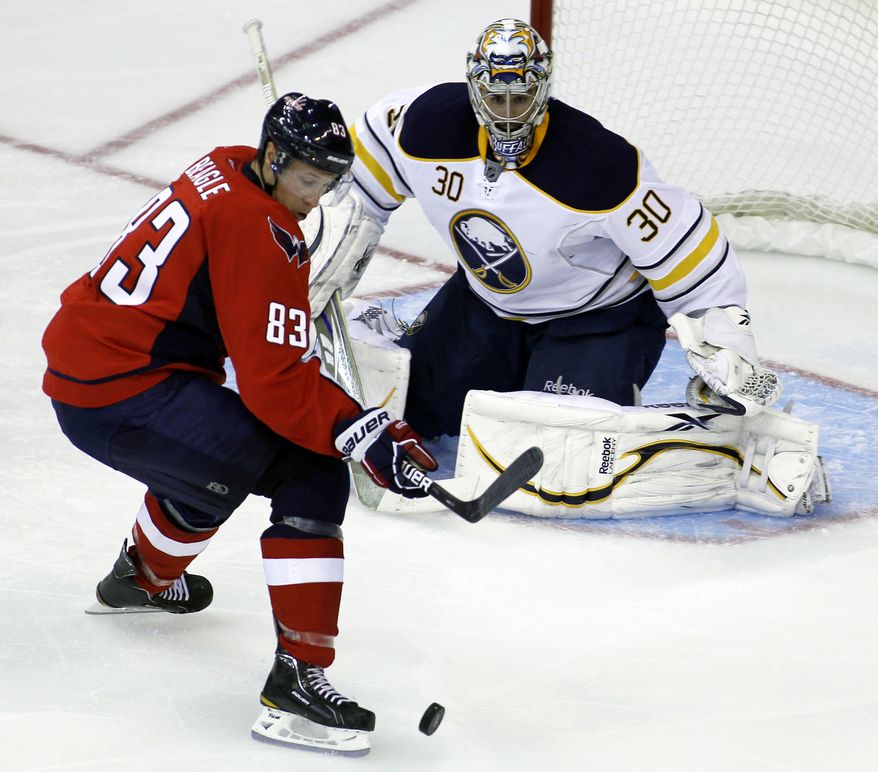Washington Capitals&#39; Jay Beagle returned from a concussion against the New York Rangers on Dec. 28, 2011 in the Caps&#39; 4-1 win. (AP Photo/Luis M. Alvarez)