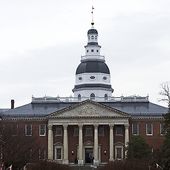 The Maryland Statehouse stands in Annapolis. Democrats at Maryland’s Statehouse scrambled Wednesday to draft an emergency aid package to replace income for more than 15,000 workers at the Port of Baltimore whose jobs are affected by the halt of shipping in the wake of a catastrophic bridge collapse. (The Washington Times) ** FILE **