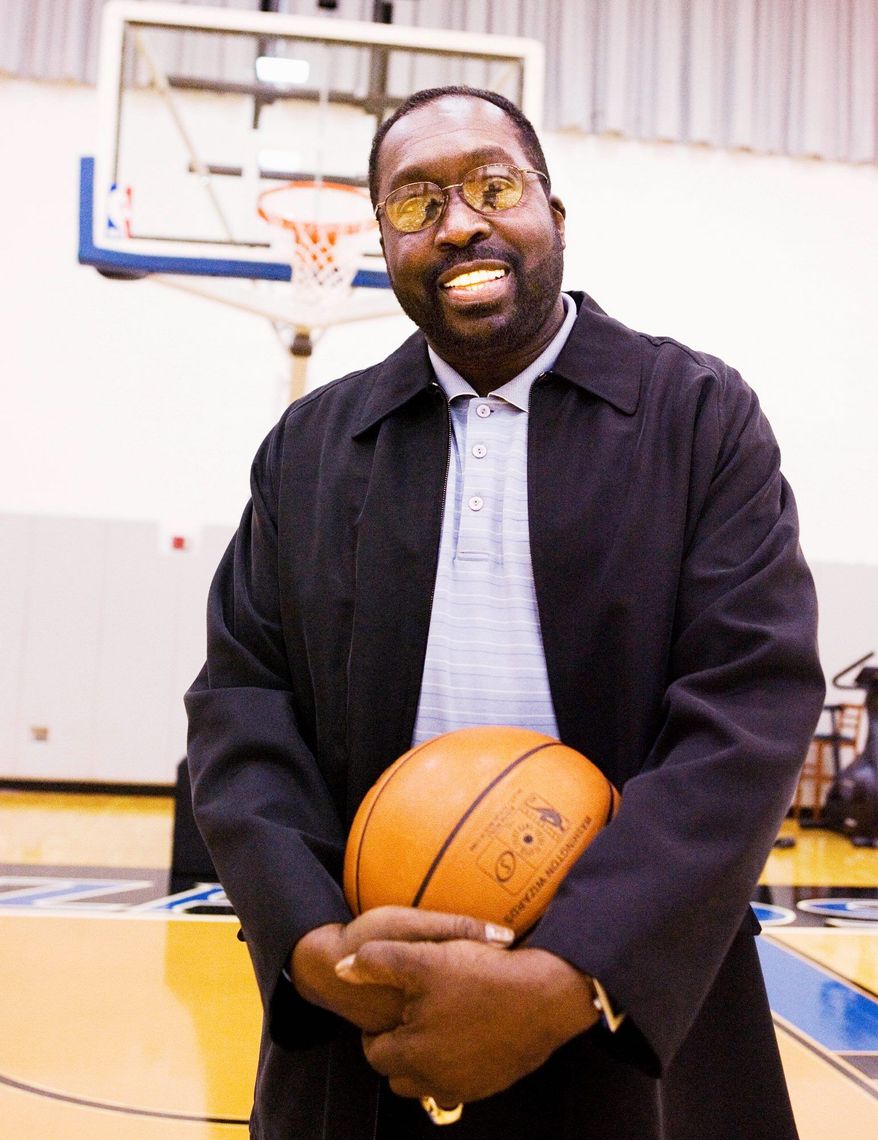 Former Baltimore Bullets star Earl Monroe had dedicated himself to helping others with Type 2 diabetes learn how to control the disease, just as he had to do. (Associated Press)