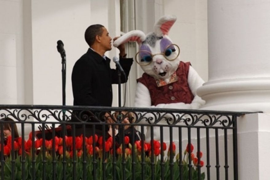 ** FILE ** President Obama chats with the Easter Bunny at the 2009 Easter Egg Roll. (Courtesy of the White House)