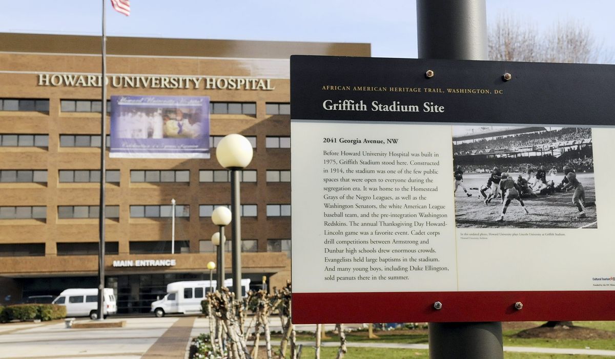 NextImg:Man shot, killed in robbery gone bad near Howard University Hospital