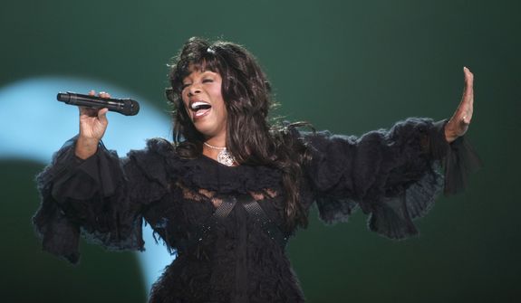 **FILE** Donna Summer performs Dec. 11, 2009, at the conclusion of the Nobel Peace concert in Oslo. (Associated Press)