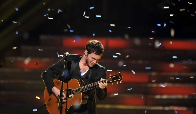 Phillip Phillips is the fifth male &quot;American Idol&quot; winner in a row after beating Jessica Sanchez on Wednesday. (John Shearer for Invision via Associated Press)