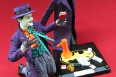 joker-kneel-640.jpg