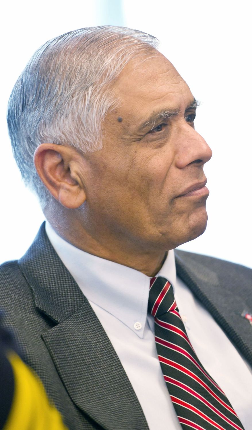Mohammad Akhter, director of the D.C. Department of Health, is stepping down on Tuesday to work on the local implementation of the federal health reform law. (Andrew Harnik/The Washington Times)