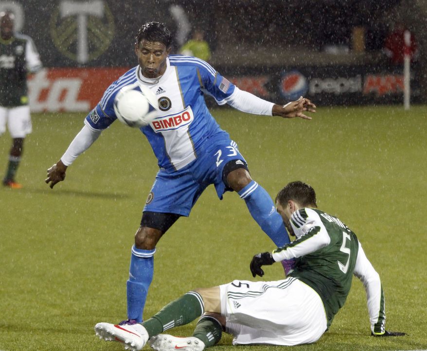 ** FILE ** D.C. United acquired Lionard Pajoy, left, from the Philadelphia Union for midfielder Danny Cruz in this March 12, 2012, file photo. (AP Photo/Don Ryan)