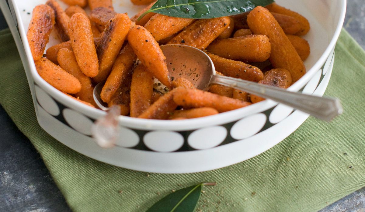 NextImg:‘Carrotmaxxing’ and carotenemia: TikTok trend might leave you orange