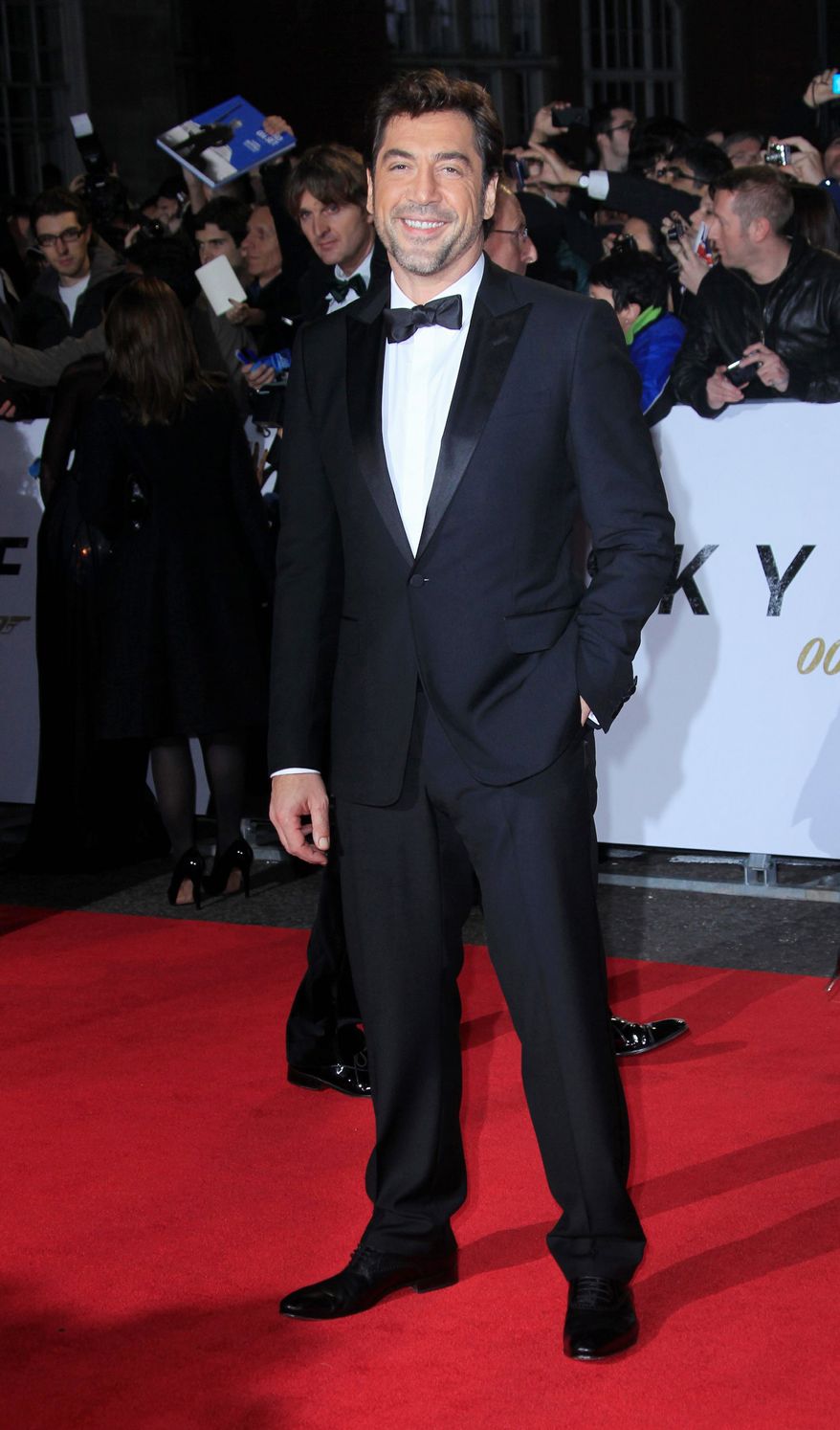 Javier Bardem arrives at the world premiere of "Skyfall" at the Royal Albert Hall on Tuesday, Oct. 23, 2012 in London. (Photo by Joel Ryan/Invision/AP)