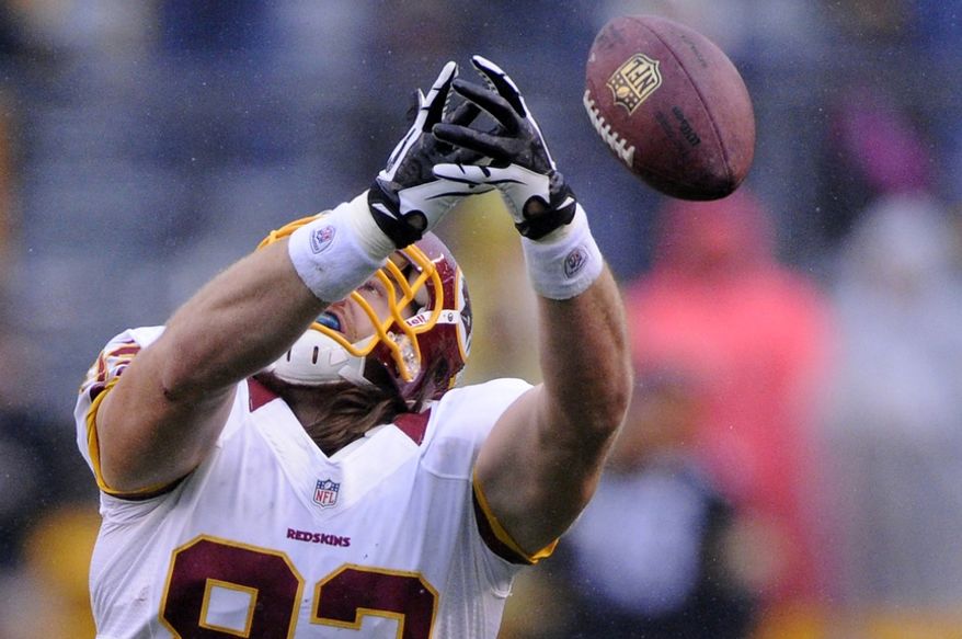 Washington Redskins tight end Logan Paulsen (82) can't haul in a third quarter pass at Heinz Field, Pittsburgh, Pa., Oct. 28, 2012. (Preston Keres/Special to The Washington Times)