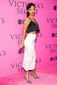 RIHANNA_WEB_20121120_0005