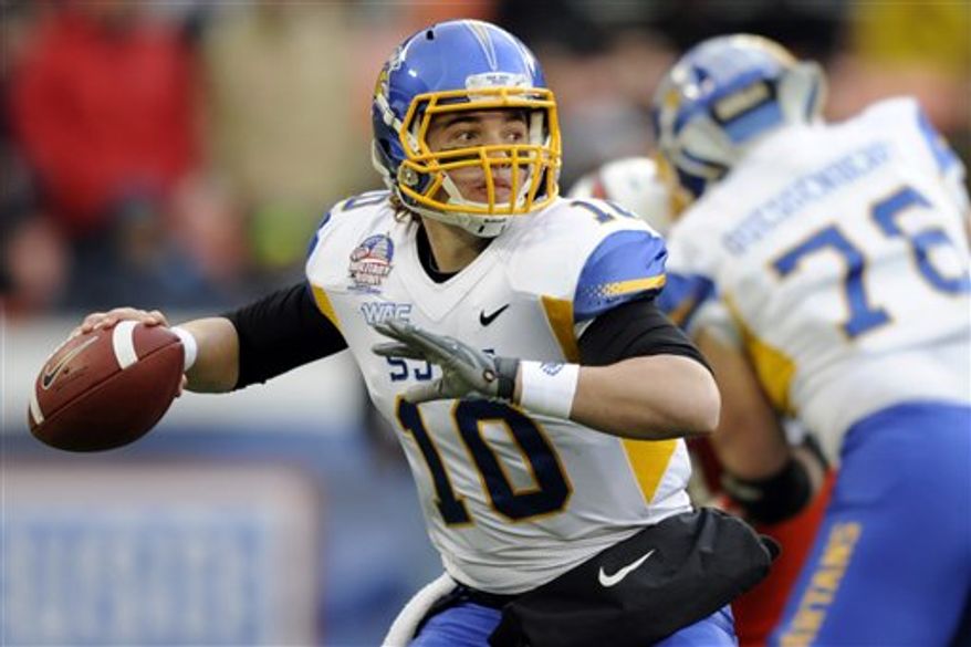 San Jose State quarterback David Fales (10) looks to pass against Bowling Green during the first half of the Military Bowl college football game, Thursday, Dec. 27, 2012, in Washington. (AP Photo/Nick Wass)