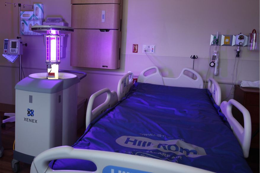 ** FILE ** The Xenex "robot" uses pulse xenon to deliver UV light throughout patient rooms, operating rooms (ORs), equipment rooms, emergency rooms, intensive-care units (ICUs) and public areas to destroy viruses, bacteria and bacterial spores in just 5-10 minutes per room. (Photo: Business Wire)
