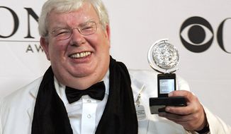 **FILE** Richard Griffiths of &quot;The History Boys&quot; poses for a picture with his Tony for Best Performance by a Leading Actor in Play at the 60th Annual Tony Awards in New York on June 11, 2006 file photo in New York. (Associated Press)